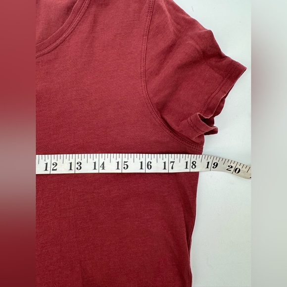 Lululemon Dusty Rose Women’s t-shirt Size 6 - Picture 5 of 5